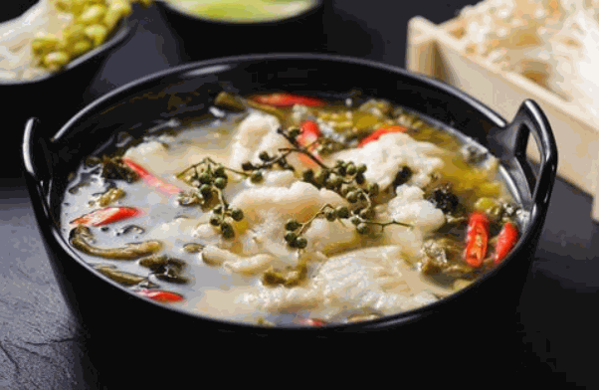 渔师府特色酸菜鱼